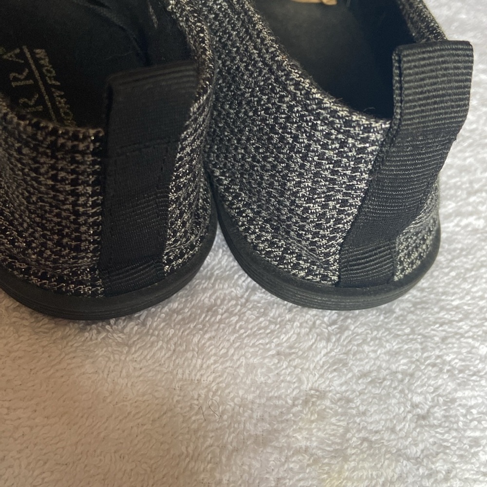 Serra Memory Foam Flat Slip On Shoes Size 8 - Picture 5 of 9